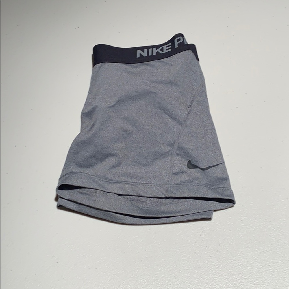 grey nike pros
